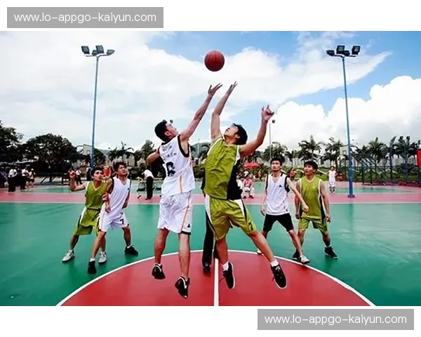 篮球青训：从校园到职业舞台的成长之路